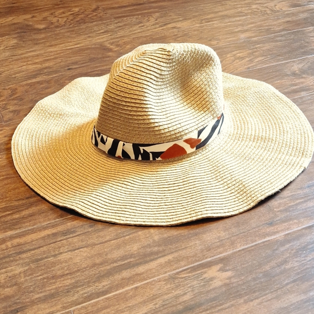 French connection floppy hat